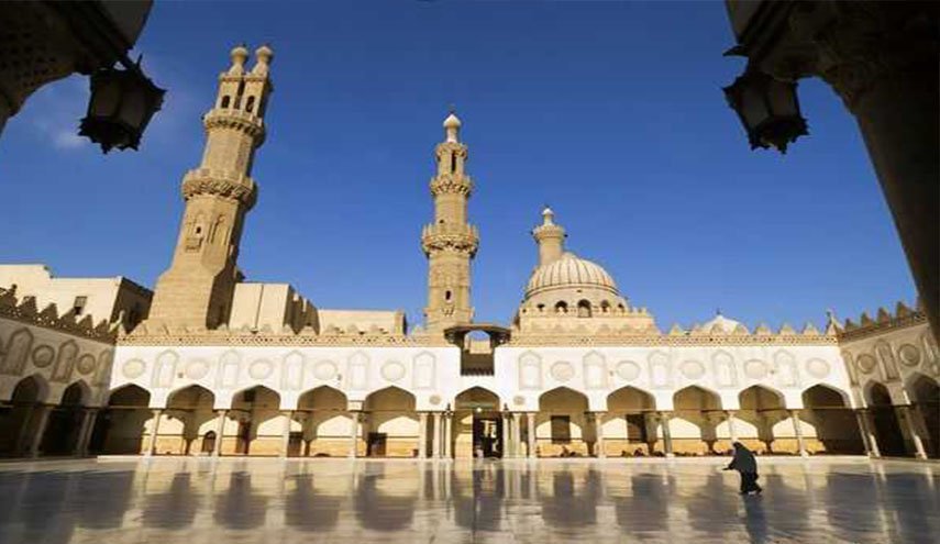 الأزهر يعلق على دفن الموتى بشكل جماعي بسبب فيروس كورونا
