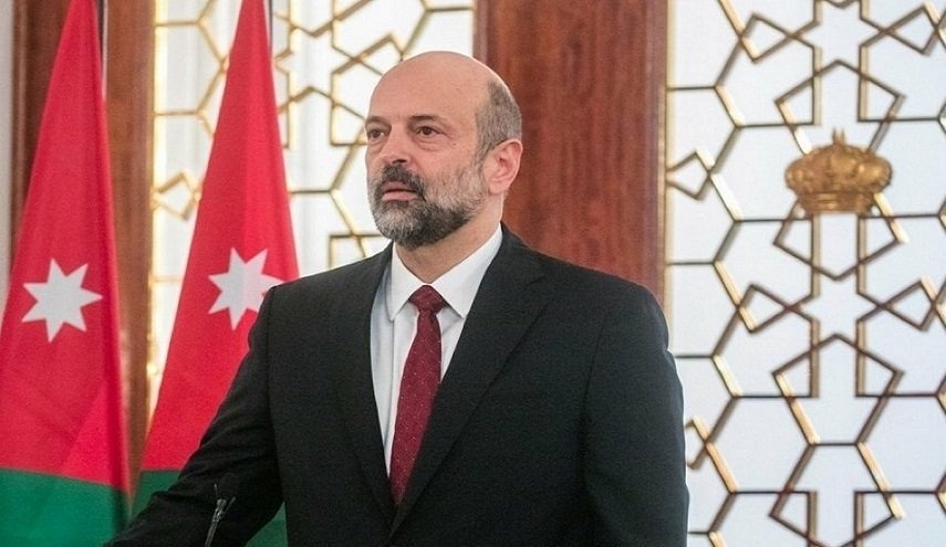 الرزاز: سنصل إلى كل مواطن محتاج أينما كان
