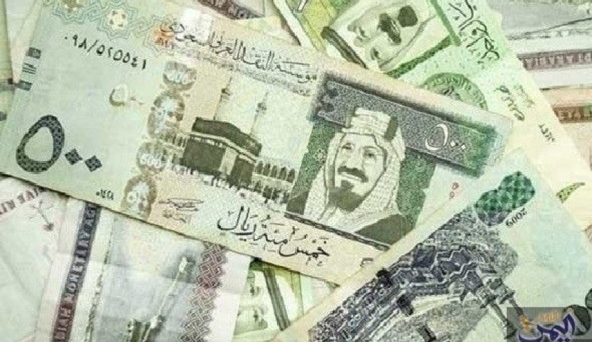 كورونا يضغط بقوة على عملات مجلس التعاون والريال السعودي يهوي