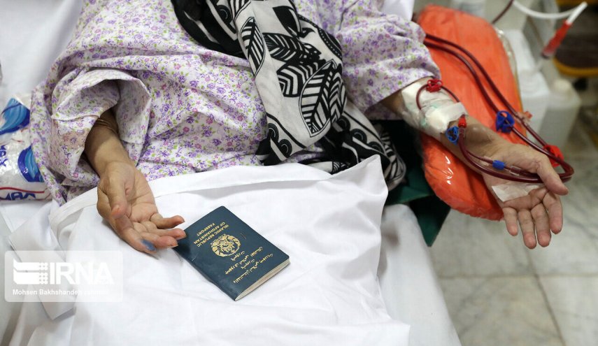 معالجة الرعایا الأجانب المصابين بكورونا في إيران بالمجان