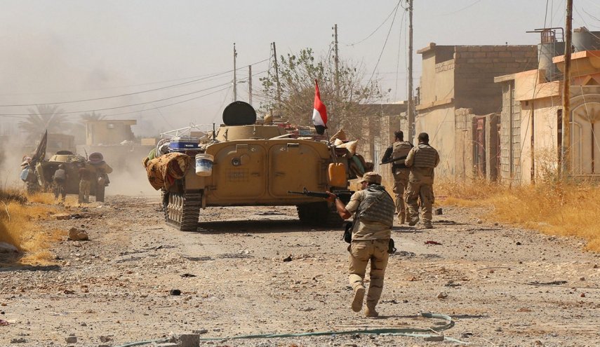 القوات العراقية تفجر وكرا لداعش يحتوي على مواد متفجرة