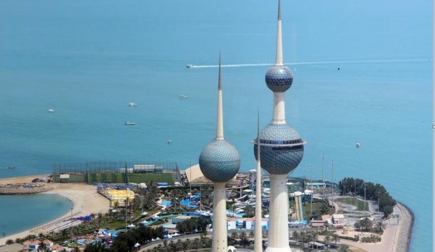 الكويت تشتري كمامات ومعقمات بـ5.4 مليون دولار