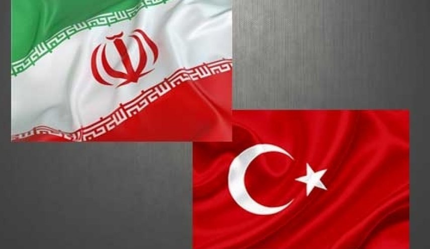 رئيس البرلمان التركي يبحث هاتفيا مع لاريجاني موضوع احتواء كورونا