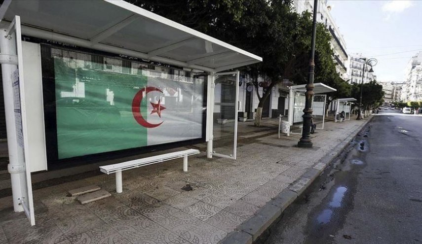 معدات طبية تصل الجزائر قادمة من الصين