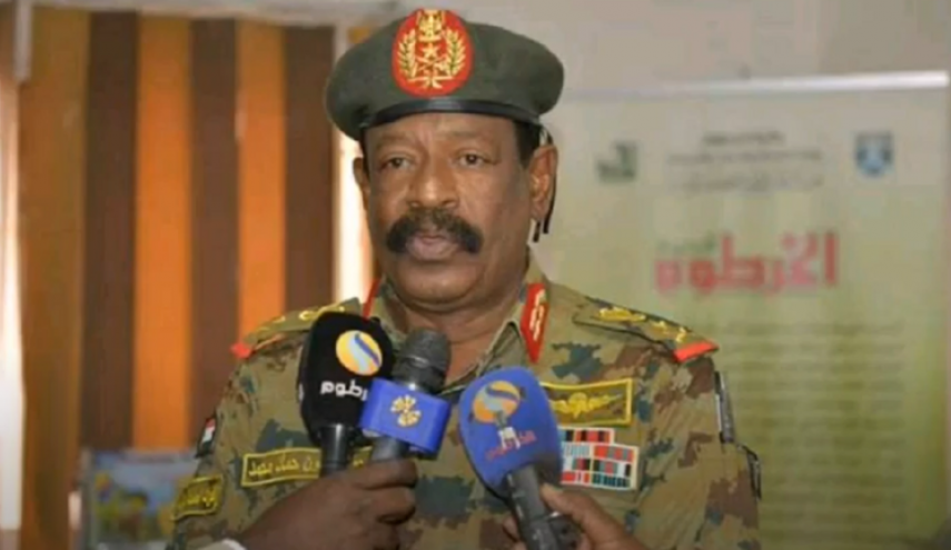 السودان.. إقالة والي الخرطوم لمخالفته قرار وقف صلاة الجماعة في المساجد

