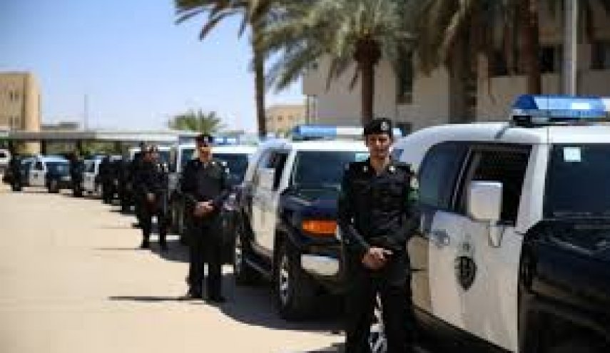 السلطات السعودية تعتقل العشرات بتهمة مخالفة حظر التجوال