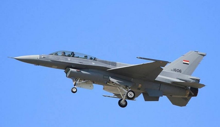 طيران الجيش العراقي يقتل 13 إرهابياً في صلاح الدين
