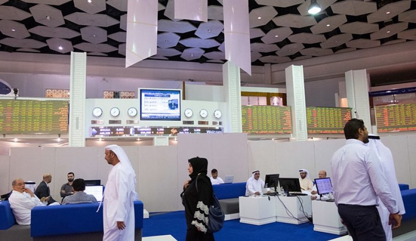 إصابات جديدة بكورونا في قطر والكويت وعمان