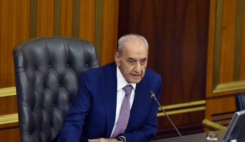 لبنان... بري: على الحكومة ان لا تبقى في موقع المتفرج على ما يجري من فلتان مالي
