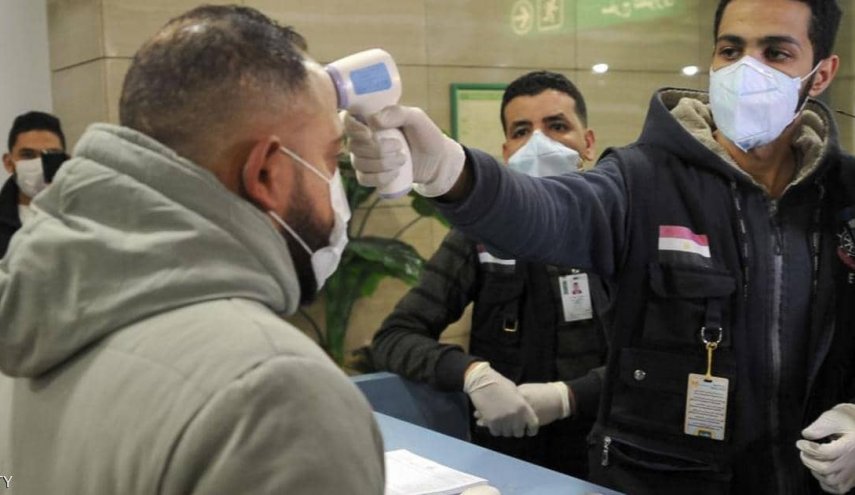 ارتداء الكمامة شرط التردد على وحدات المرور في مصر