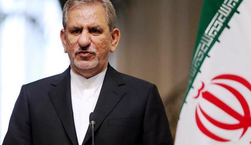جهانغيري يؤکد ضرورة بذل المساعي وتعبئة الامكانات للسيطرة على حرائق الغابات 