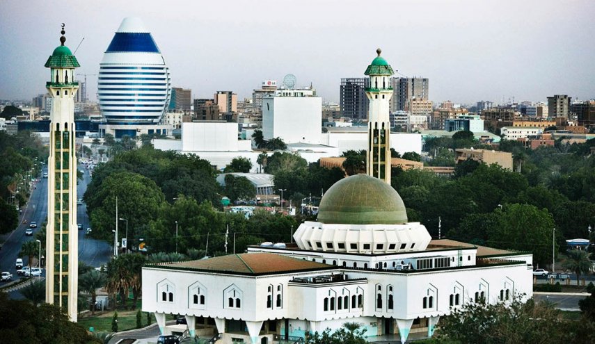 التلفزيون السوداني يبث أذان المغرب قبل 10 دقائق من موعده