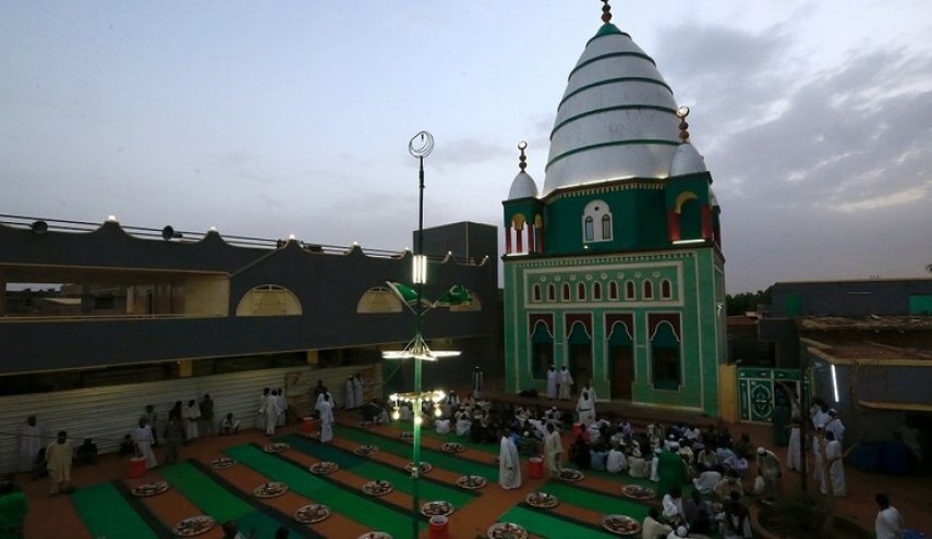 التلفزيون السوداني يعتذر للشعب