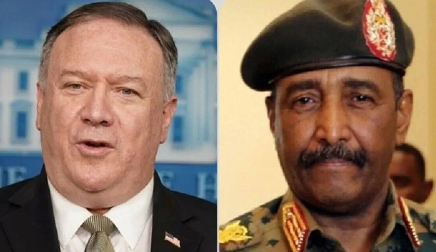 البرهان يبحث مع بومبيو رفع اسم السودان من قائمة الإرهاب
