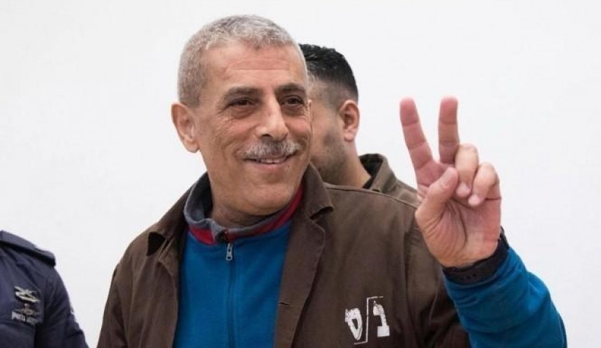 الاحتلال يُجدد العزل الانفرادي بحق الأسير الفلسطيني وليد دقة