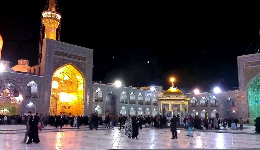 شاهد.. أول صورة ضوئية في التاريخ لمقام الإمام الرضا (ع)