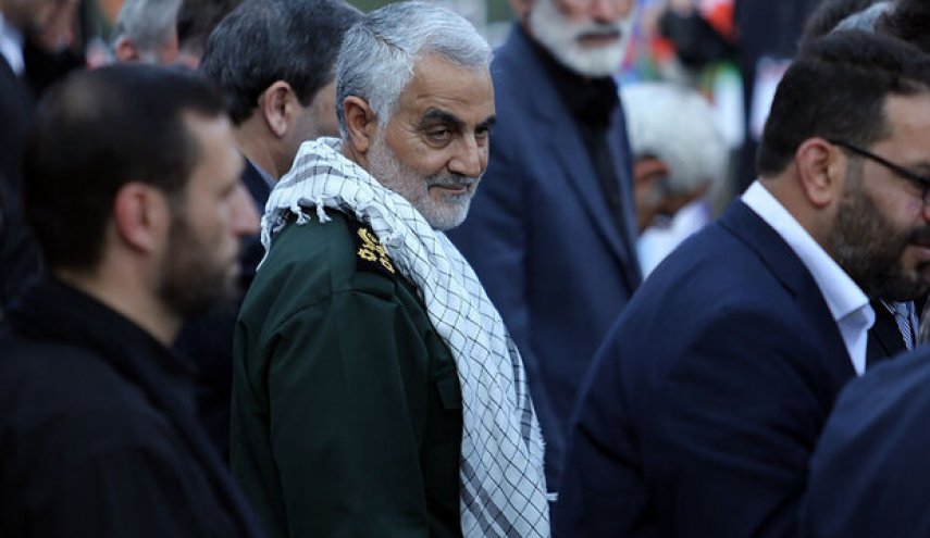 صورة تنشر لأول مرة لآخر افطار للشهيد سليماني مع قادة الحرس