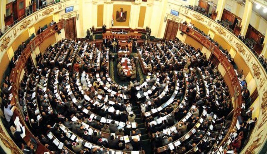 مصر... تمديد حالة الطوارئ للمرة الثالثة عشرة على التوالي 