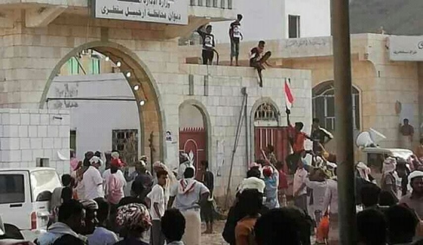 اشتباكات عنيفة بين المجلس الانتقالي والاصلاح بسقطرى