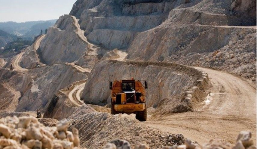 وزیر: ايران تشهد ثورة تعدينية هذا العام