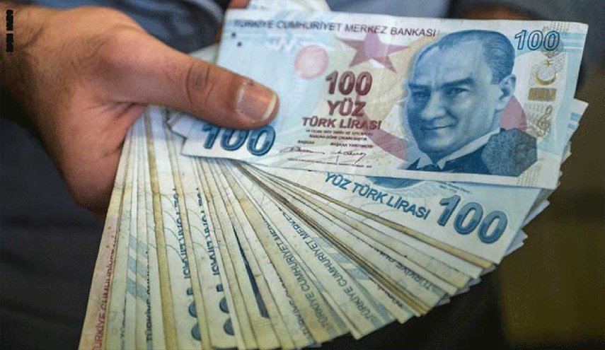لماذا تتراجع الليرة التركية إلى معدلات غير مسبوقة، وما علاقة ليبيا وسوريا؟