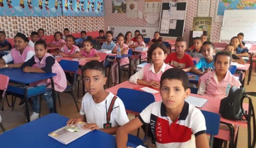 الجزائر تعلن إنهاء السنة الدراسية بعد شهرين من تعليقها