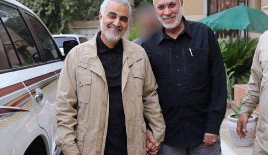 صورة الشهيدين 'سليماني والمهندس' بمعرض في صعدة باليمن