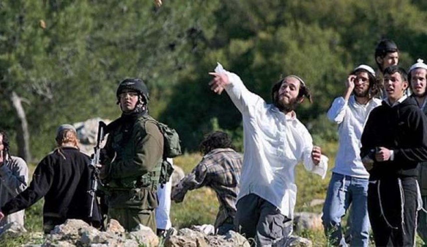 شبان فلسطينيون يطردون مستوطنين اقتحموا قرية شرقي رام الله