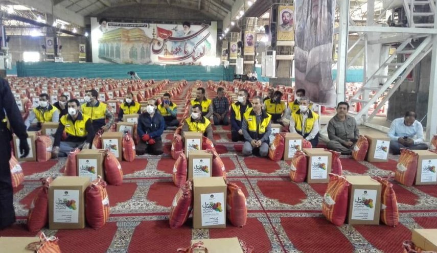 توزيع 300 الف رزمة معيشية في خوزستان حتى نهاية شهر رمضان