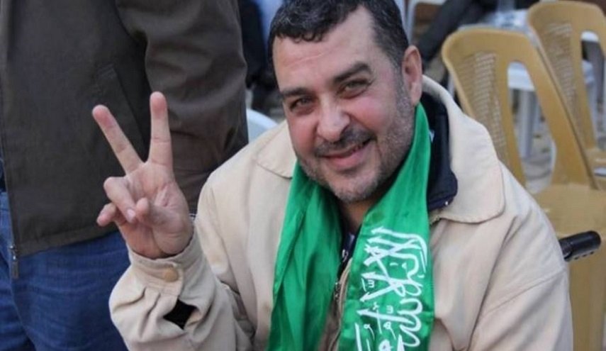 ضرب وسحل وتنكيل.. هكذا اجرم الاحتلال مع اسير محرر وعائلته
