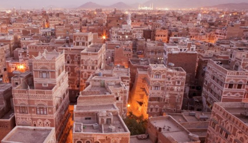 اللجنة العليا لمكافحة الأوبئة باليمن تدعو إلى تجنب زيارات الأعياد