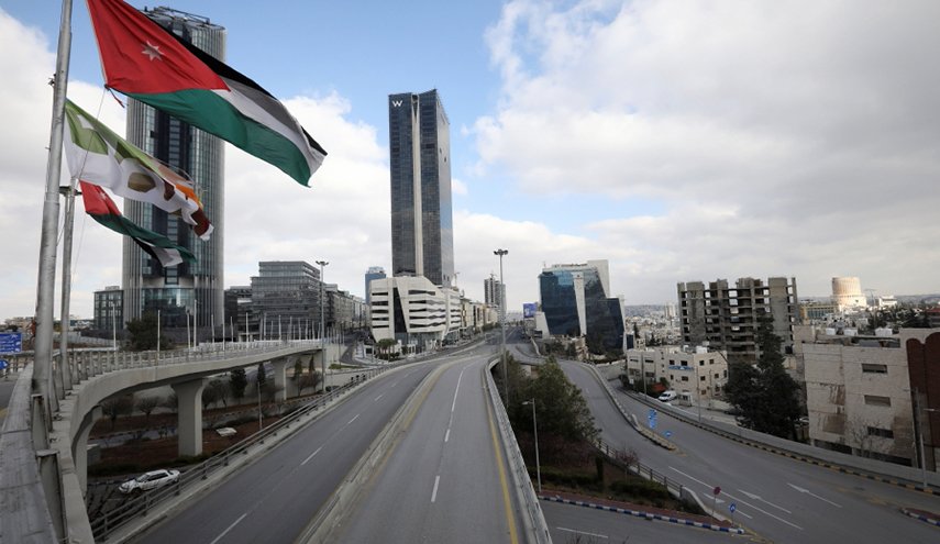الأردن وكورونا.. القطاع العام متواجد بنسبة 60% بالعمل