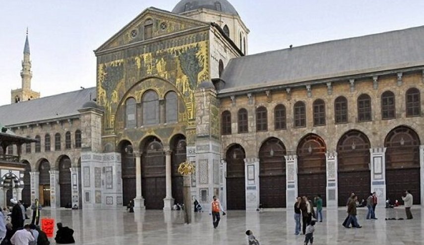 إقامة الجماعة في مساجد سوريا مع اتخاذ الإجراءات الاحترازية
