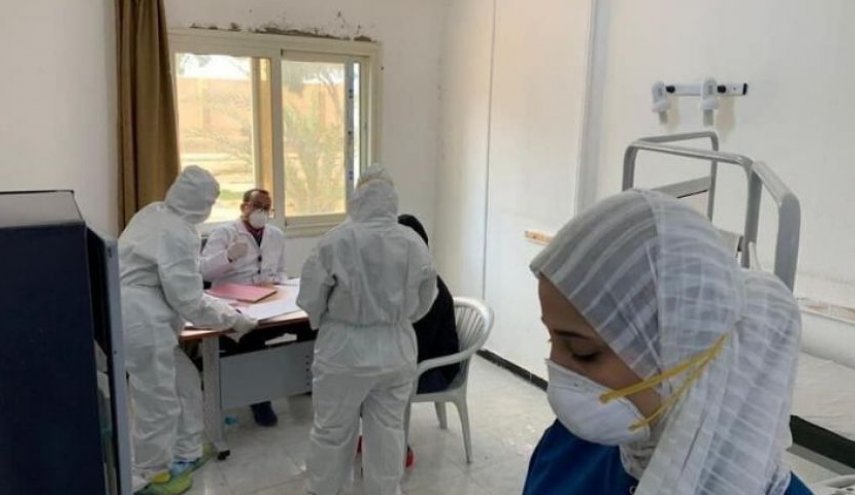 نقابة الأطباء في مصر تغلق أبوابها