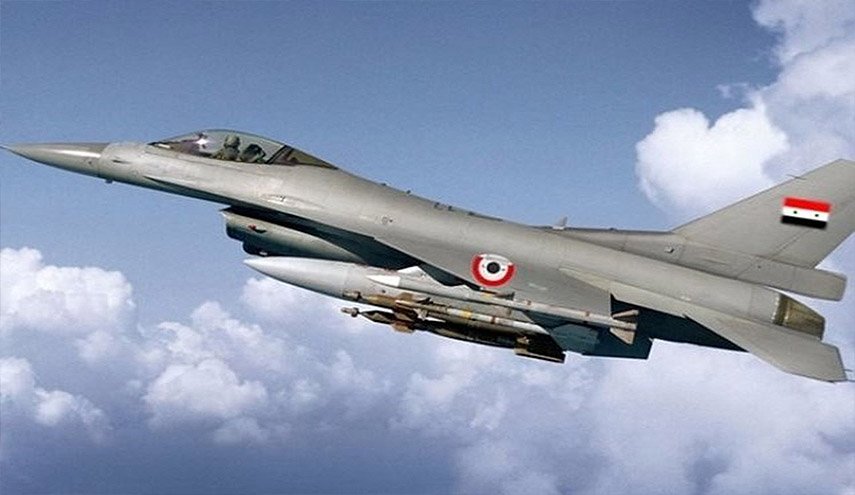 غارات ليلية تستهدف حشود مسلحي 'التركستاني' بريف حماه