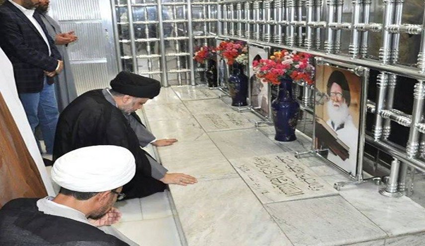 اغلاق مرقد السيد الصدر ونجليه بالنجف حتى اشعار آخر
