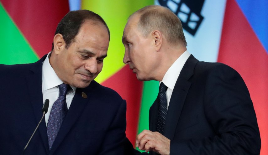 بوتين والسيسي يبحثان الأزمة الليبية
