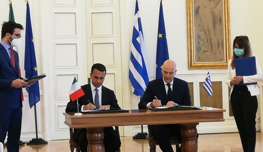 اتفاق تاريخي بين اليونان وإيطاليا بشأن الحدود البحرية بينهما
