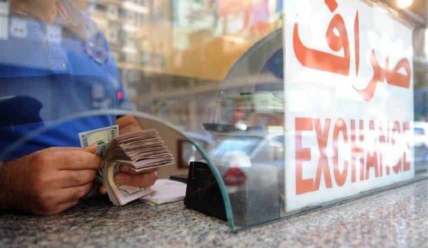 تدهور قياسي لليرة اللبنانية مقابل الدولار الاميركي
