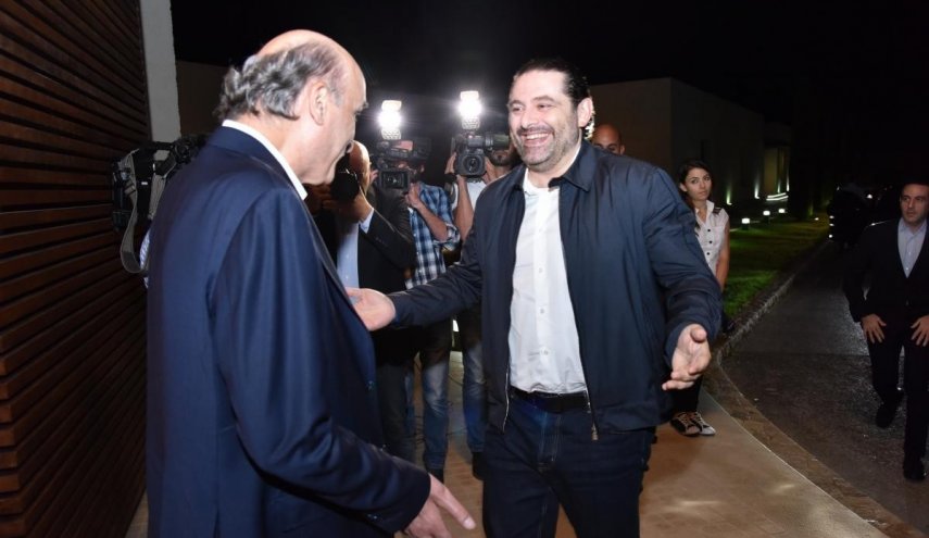 وإنفجرت بين جعجع و الحريري والأسباب...