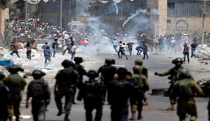 61 نقطة مواجهة مع الاحتلال بالضفة والقدس المحتلتين