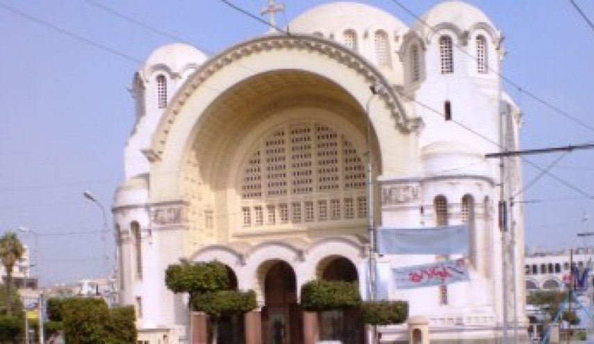 مصر.. الكنيسة القبطية تعلن وفاة أحد كهنتها بعد إصابته بكورونا
