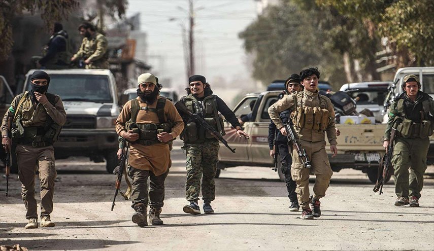 فصائل من جنسيات أجنبية تدعم 'هيئة تحرير الشام' بإدلب