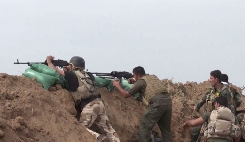 قوات الحشد الشعبي تصد هجوما لـ’داعش’ وسط العراق