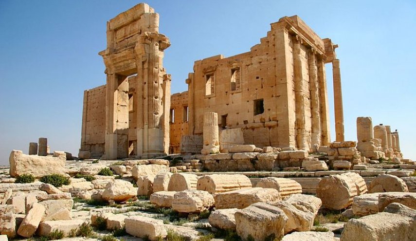 كاميرا روسية تعيد رسم ملامح الحرب في تدمر السورية 