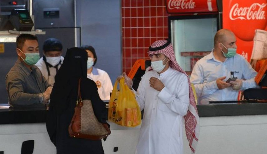 السعودية.. مصاب بفيروس كورونا نقل العدوى لـ 24 شخصاً!