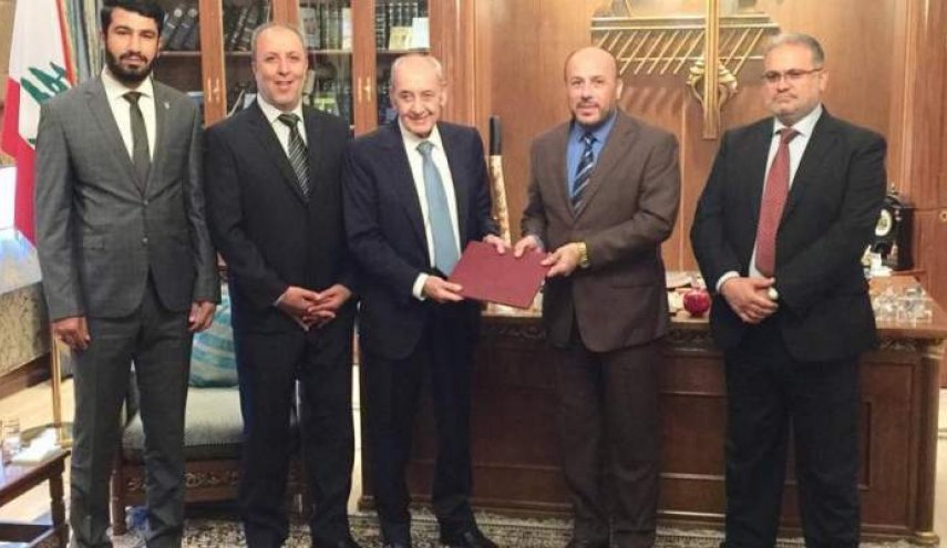 بري يبحث مع وفد من حماس الاوضاع الفلسطينية 