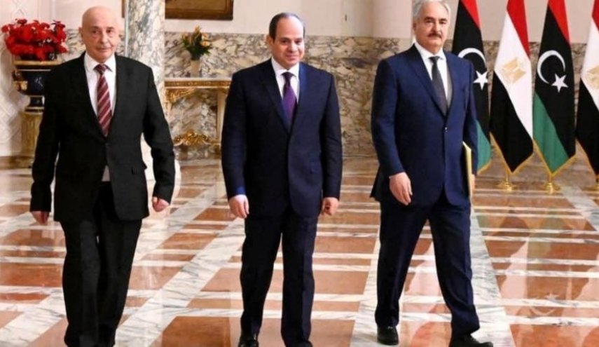 هل سيزج السيسي بالجيش المصري في ليبيا؟ مركز كارنيغي يجيب..
