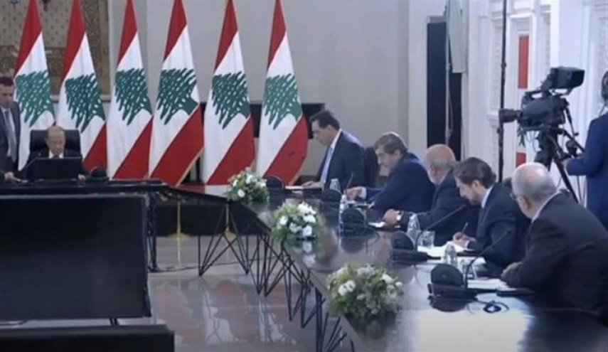 ماذا دار بين المشاركين في اجتماع بعبدا اليوم؟ 