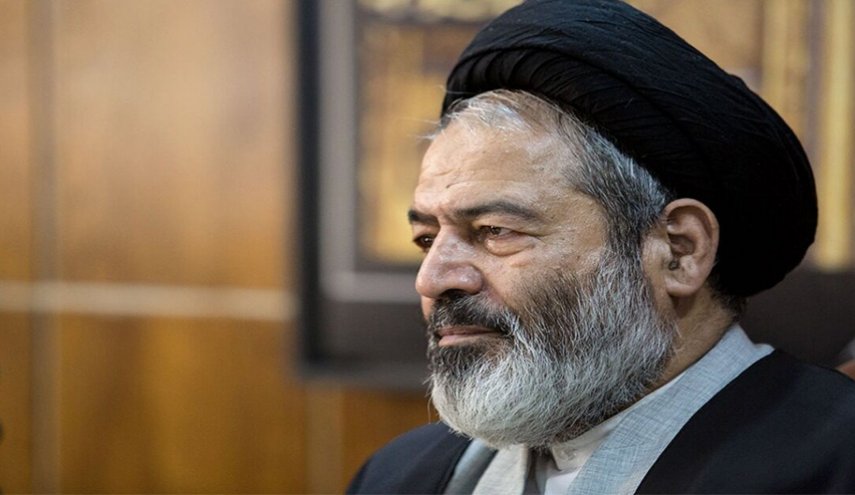 هذا ما قاله  ممثل ولي الفقية عن قرار السعودية بشأن الحج